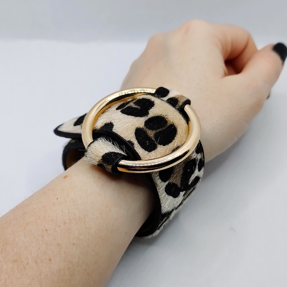 Boho Leopard Print Bracelets - Picture 9 of 11